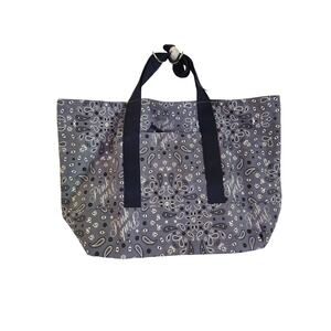Victoria's Secret PINK Blue Paisley Reversible Canvas Tote Bag NWT